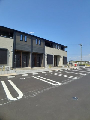 【駐車場】 | 皐Ⅰ | 車をお持ちの方に嬉しい駐車場付きの物件です