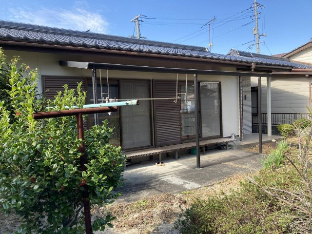 白石２丁目　現況渡し 接道なしの中古住宅の外観