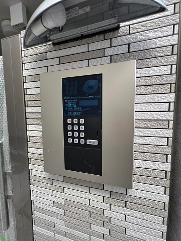 尼崎市三反田町２丁目のアパートのセキュリティ