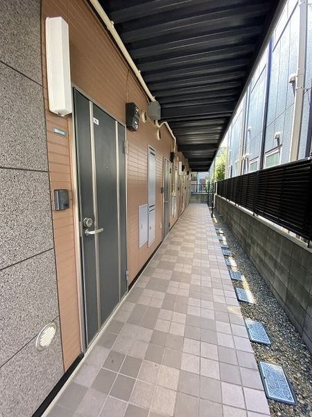 アネシスⅠの玄関