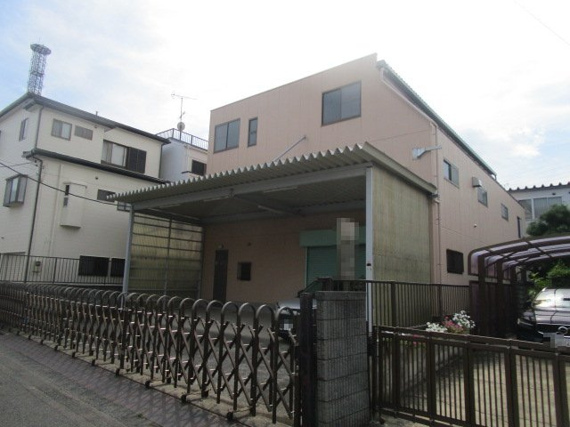 足立区西新井４丁目の倉庫