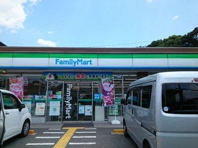 【周辺】 | モントレア藤阪 | ファミリーマート藤阪元町店様まで180m