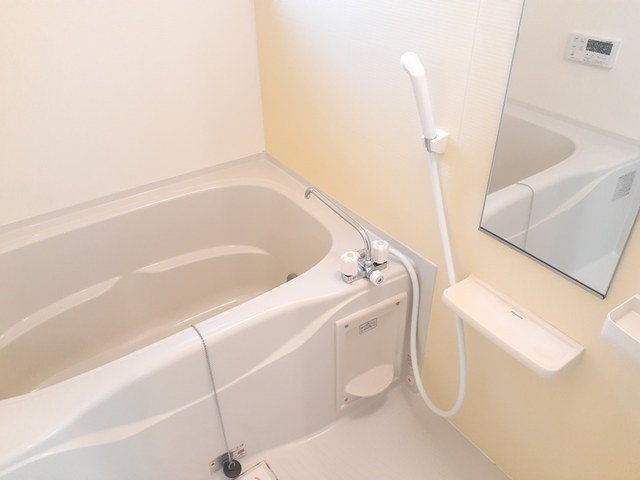 イースト３３０　Ⅱの浴室|コンパクトで使いやすいお風呂です