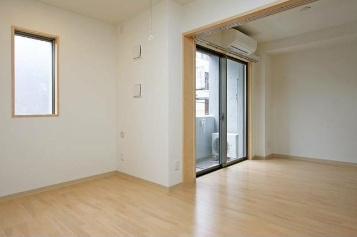 【居間・リビング】 | グリーニエ西新宿弐番館