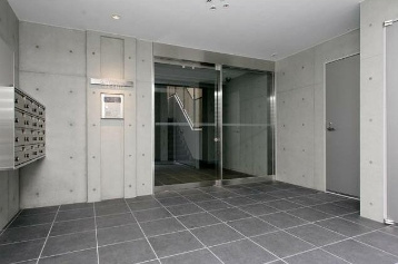 【エントランス】 | グリーニエ西新宿弐番館