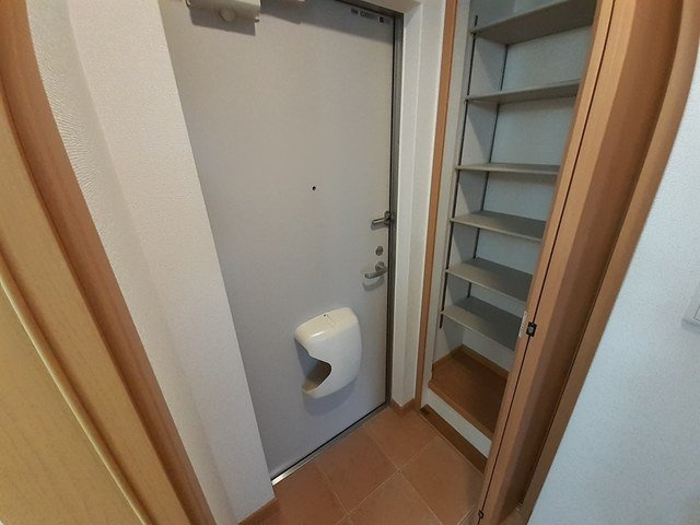 【玄関】 | プログレＮα | 収納もある玄関です