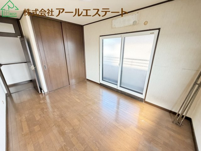 加古川市平岡町二俣　　JR「東加古川駅」徒歩16分の洋室