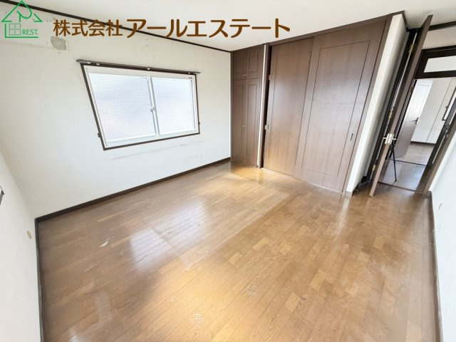 加古川市平岡町二俣　　JR「東加古川駅」徒歩16分の寝室