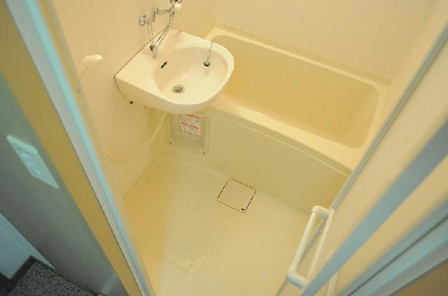レオパレス西水元Ⅱの洗面所