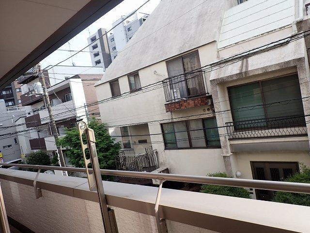 シャンブル向丘の展望