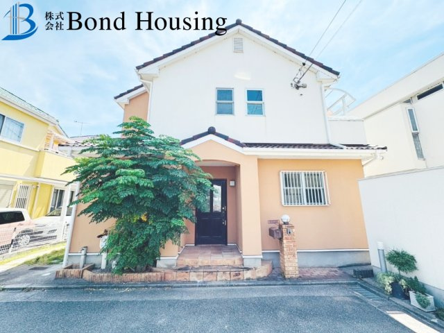 令和8年10月リフォ予定　駐車２台　大久保町大窪　中古戸建の外観