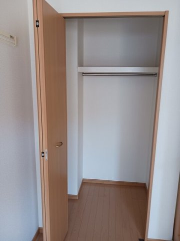 ミニョン中央の収納