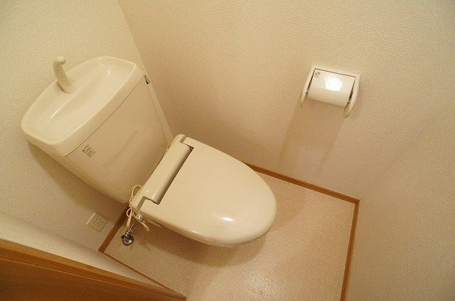 【トイレ】 | ベラルデ | 落ち着いたトイレです