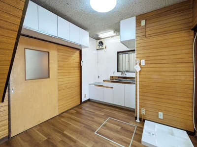 【居間・リビング】 | 浅間台戸建