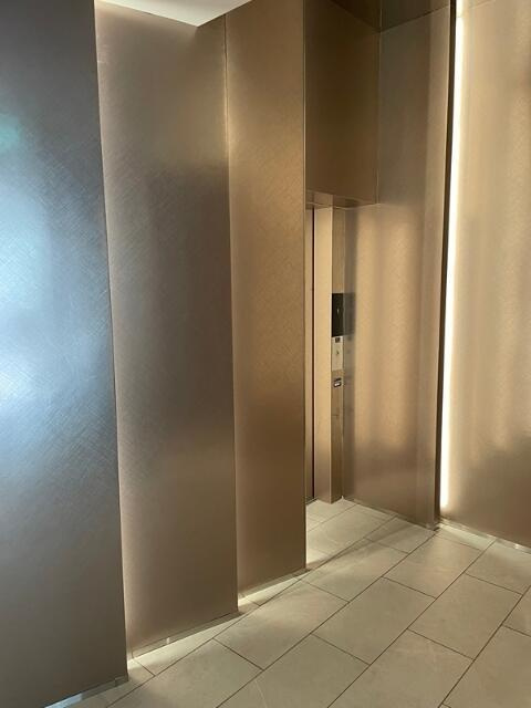 ＣＯＬＬＥＴ麻布のその他共用部分|エレベーターです