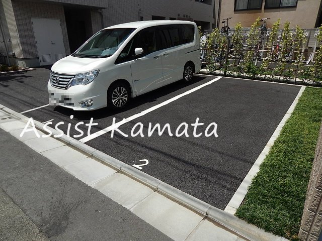 ルポリテの駐車場
