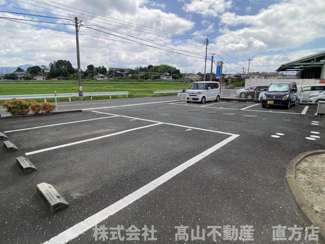 サンサン陽光 A棟の駐車場