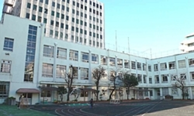 ロジェ銀星のその他|新宿区立津久戸小学校
