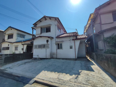 【駐車場】 | 泉南市信達大苗代戸建