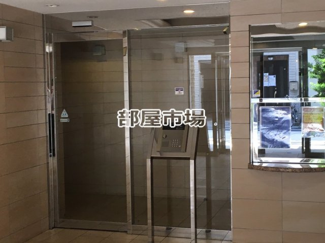 プレスト・アイディ秋葉原のロビー