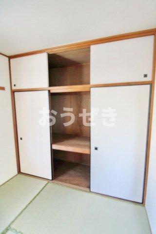 コンフォール北寺尾の収納