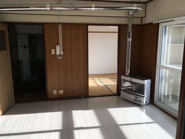 若草501マンションの居間・リビング