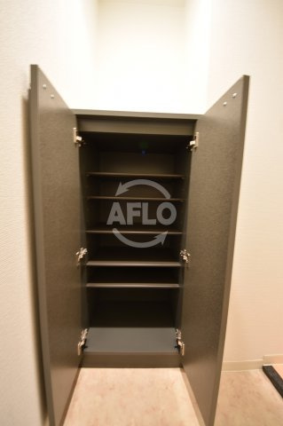 ラナップスクエア阿波座の収納|ラナップスクエア阿波座　シューズボックス