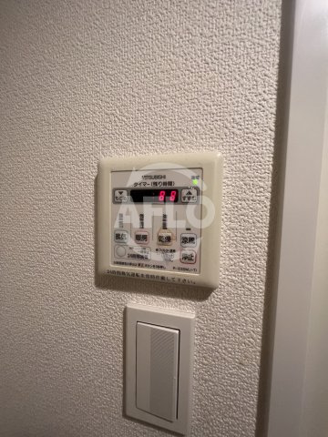 ラブ心斎橋ウエストの設備|LAV心斎橋WEST　浴室乾燥機
