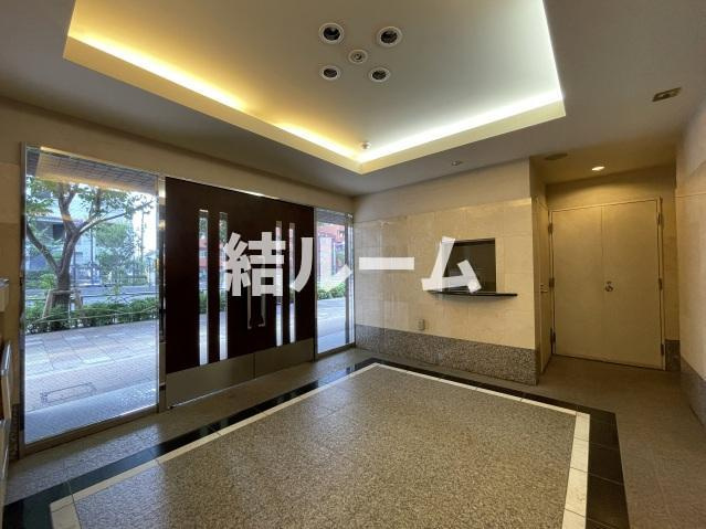 北区滝野川５丁目の賃貸マンションのロビー