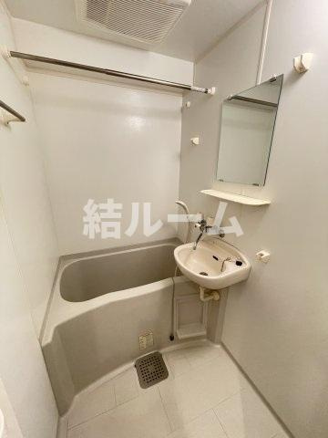 北区滝野川５丁目の賃貸マンションの浴室