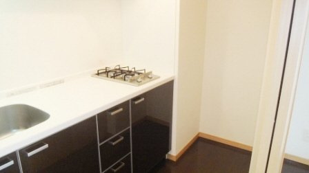 Ｓ－ＦＯＲＴ西船橋のキッチン|冷蔵庫置場有ります