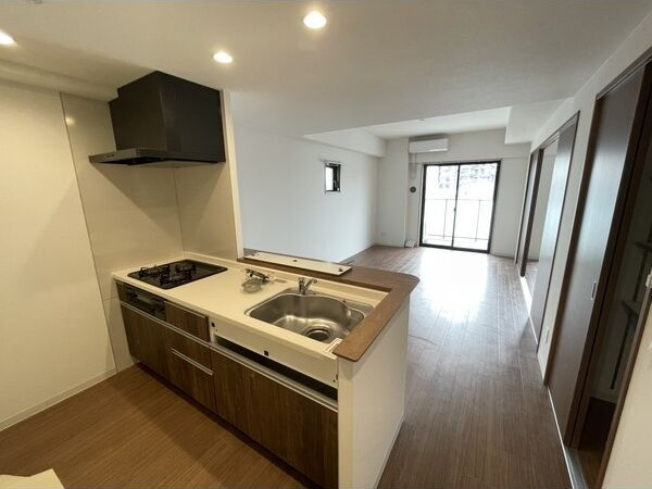 PURE RESIDENCE 名駅南のキッチン