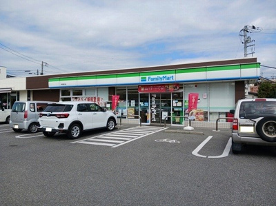 【周辺】 | トイロハイツ藤Ⅰ | ファミリーマート甲府貢川店まで700m