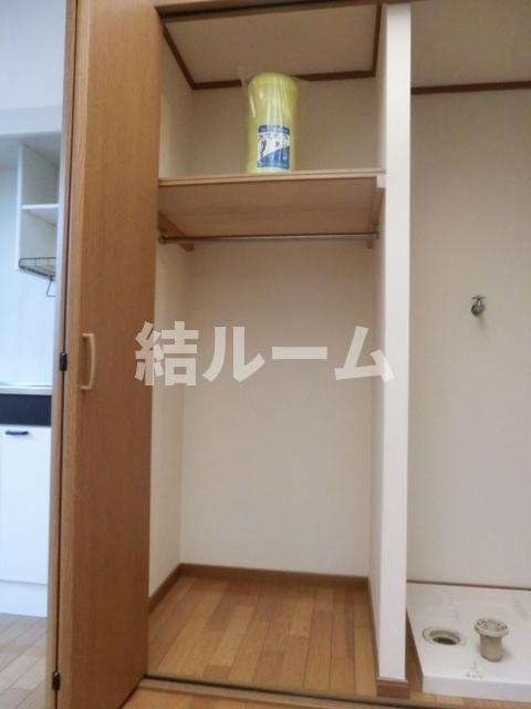 板橋区富士見町のアパートの収納