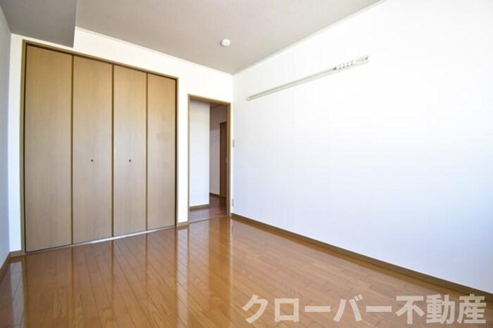 ボナール立江の内装|洋室６帖
