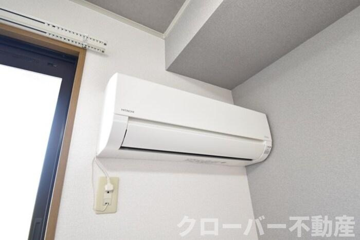 ボナール立江の設備|備付エアコン（洋室）