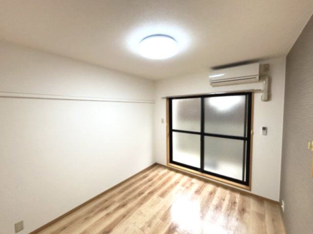ソバーレ六甲道の居間・リビング