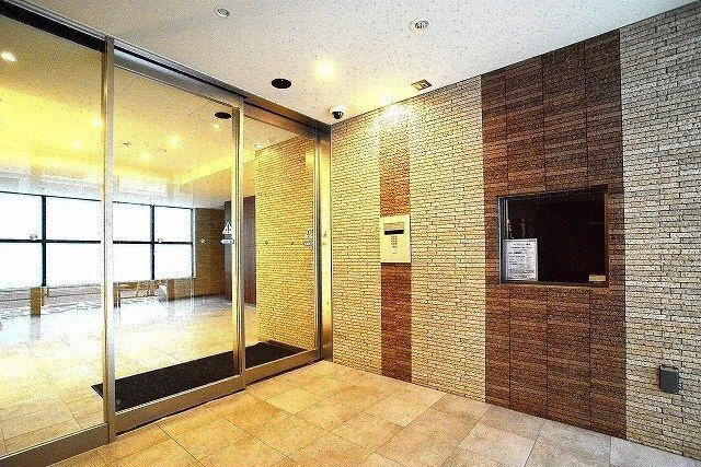 ステージファースト吾妻橋のエントランス