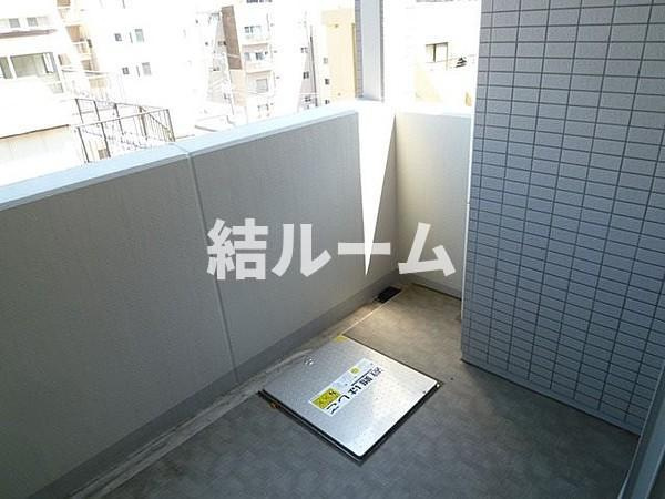 豊島区南大塚３丁目の賃貸マンションのバルコニー