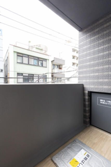 エスジーコート大塚駅前のバルコニー