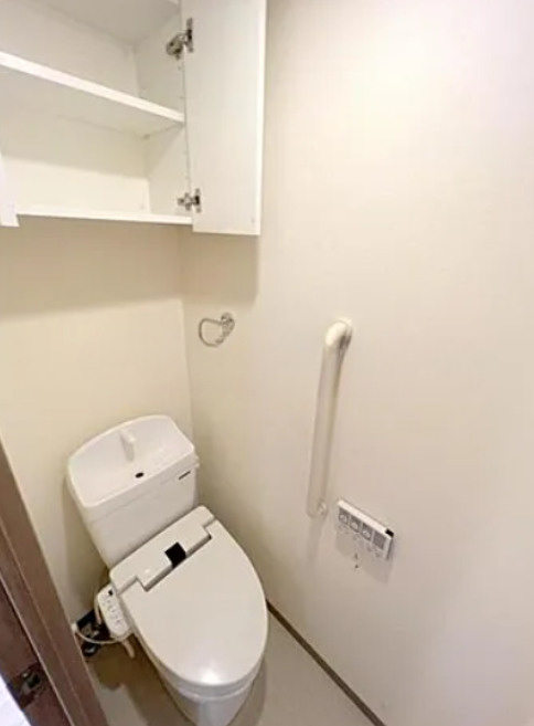 LEXE上野のトイレ|シンプルで使いやすいトイレです