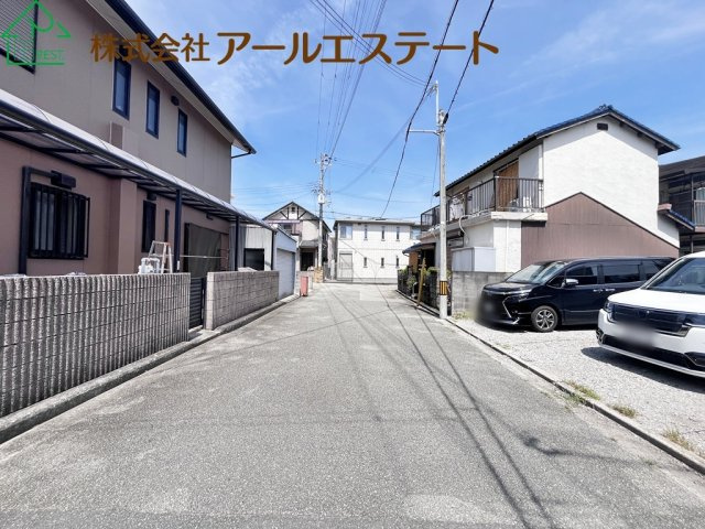 高砂市美保里　　　中古戸建の周辺
