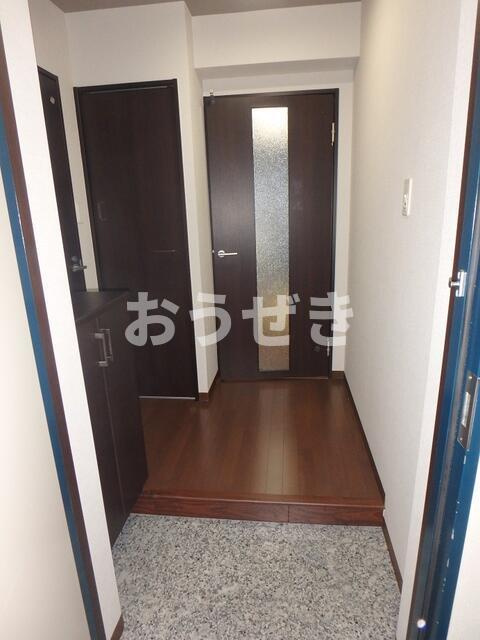 蒔田サウススクエアの玄関| 