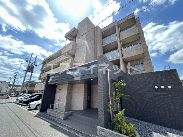 の賃貸マンションの外観