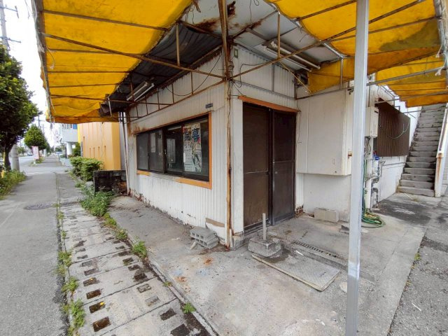 沖縄市泡瀬三丁目