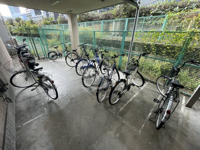 ＲＩＯ土佐堀のその他共用部分|リオ土佐堀　自転車置き場