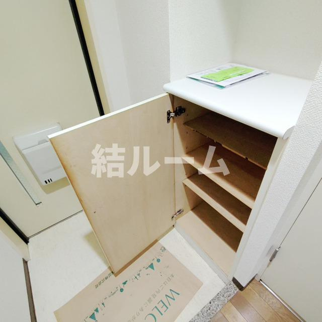 練馬区豊玉上２丁目の賃貸マンションの玄関