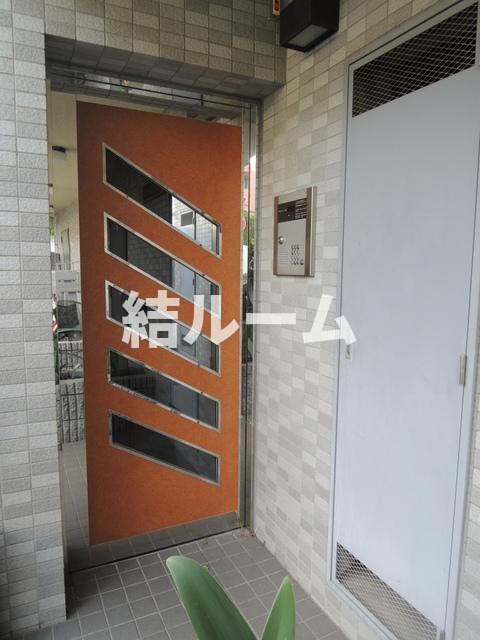 板橋区徳丸２丁目の賃貸マンションのエントランス