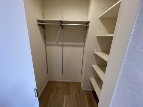 リゼ西宮仁川の収納