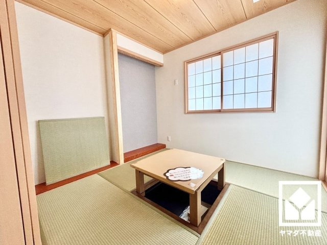 大津市唐崎4丁目の和室